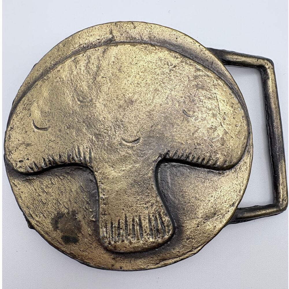 Gold-tone Artisan Embossed Mushroom Belt Buckle